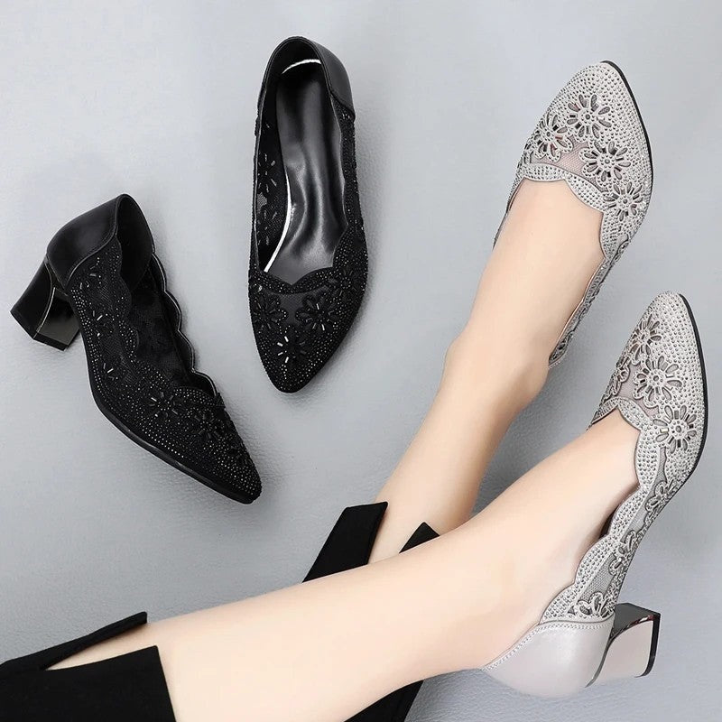 Ivy Women's Embellished Floral Low Heel Pump