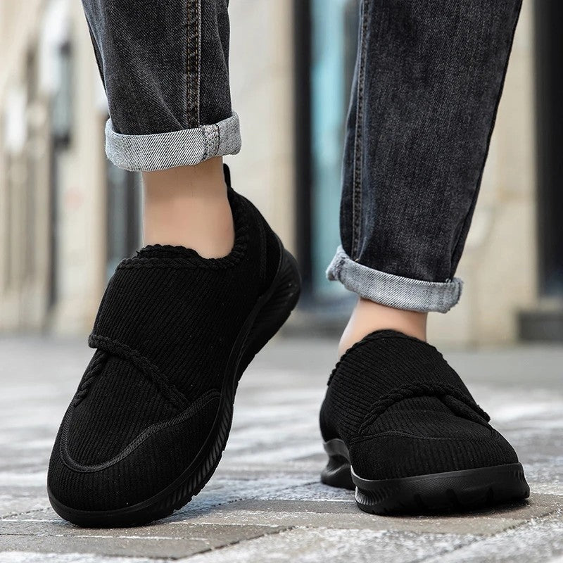 Justin Women's Cozy Corduroy Slip-On Shoes
