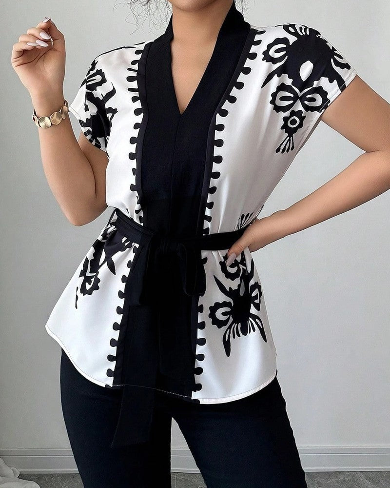 Siena Graphic Belted Kimono Top
