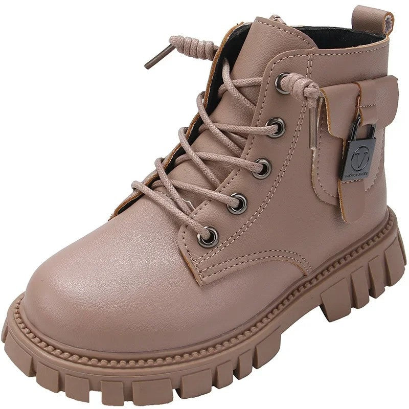 Timothy Utility Pocket Lug Sole Boot