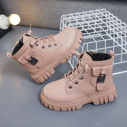 Timothy Utility Pocket Lug Sole Boot